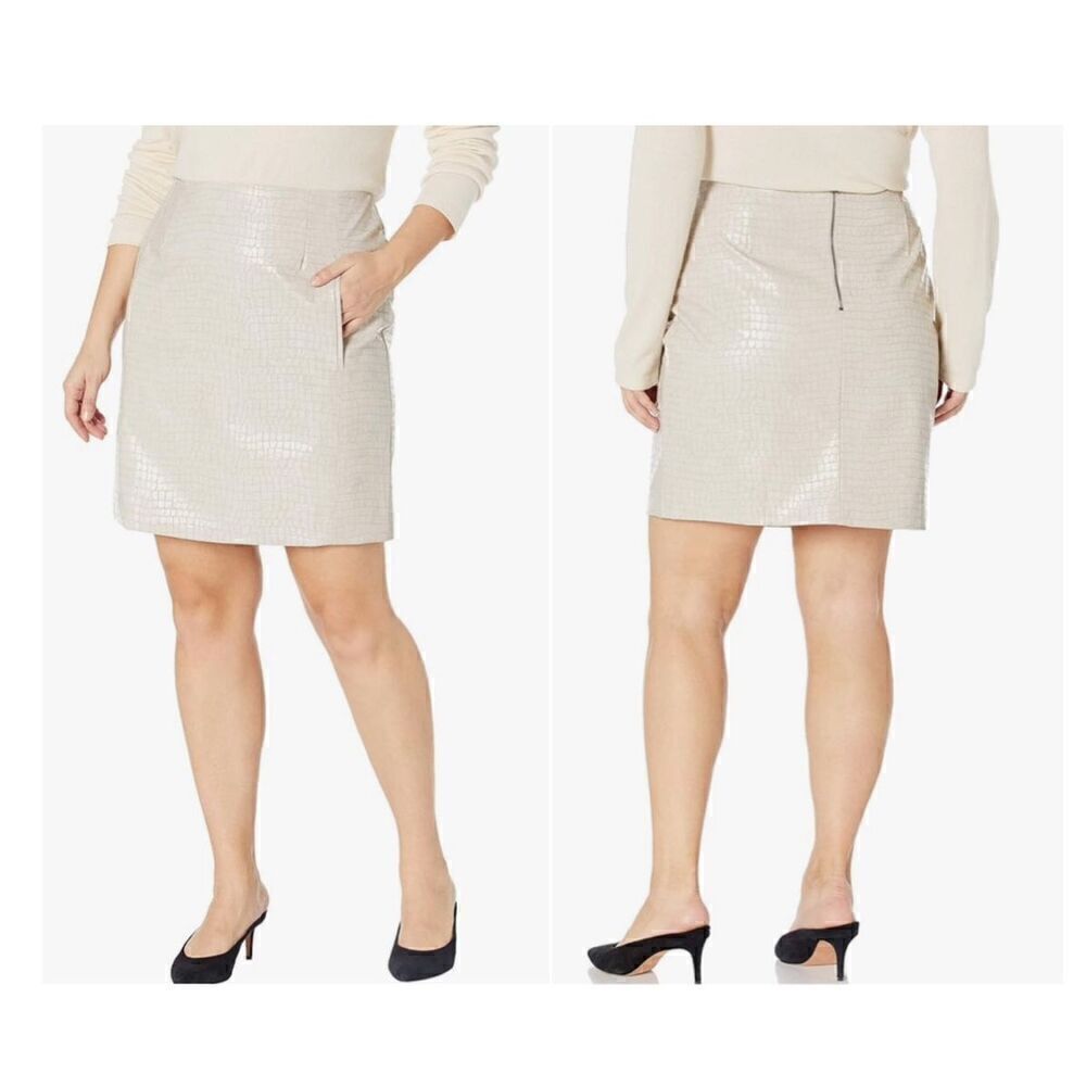 KENDALL + KYLIE Women's Mini Vegan Leather Skirt